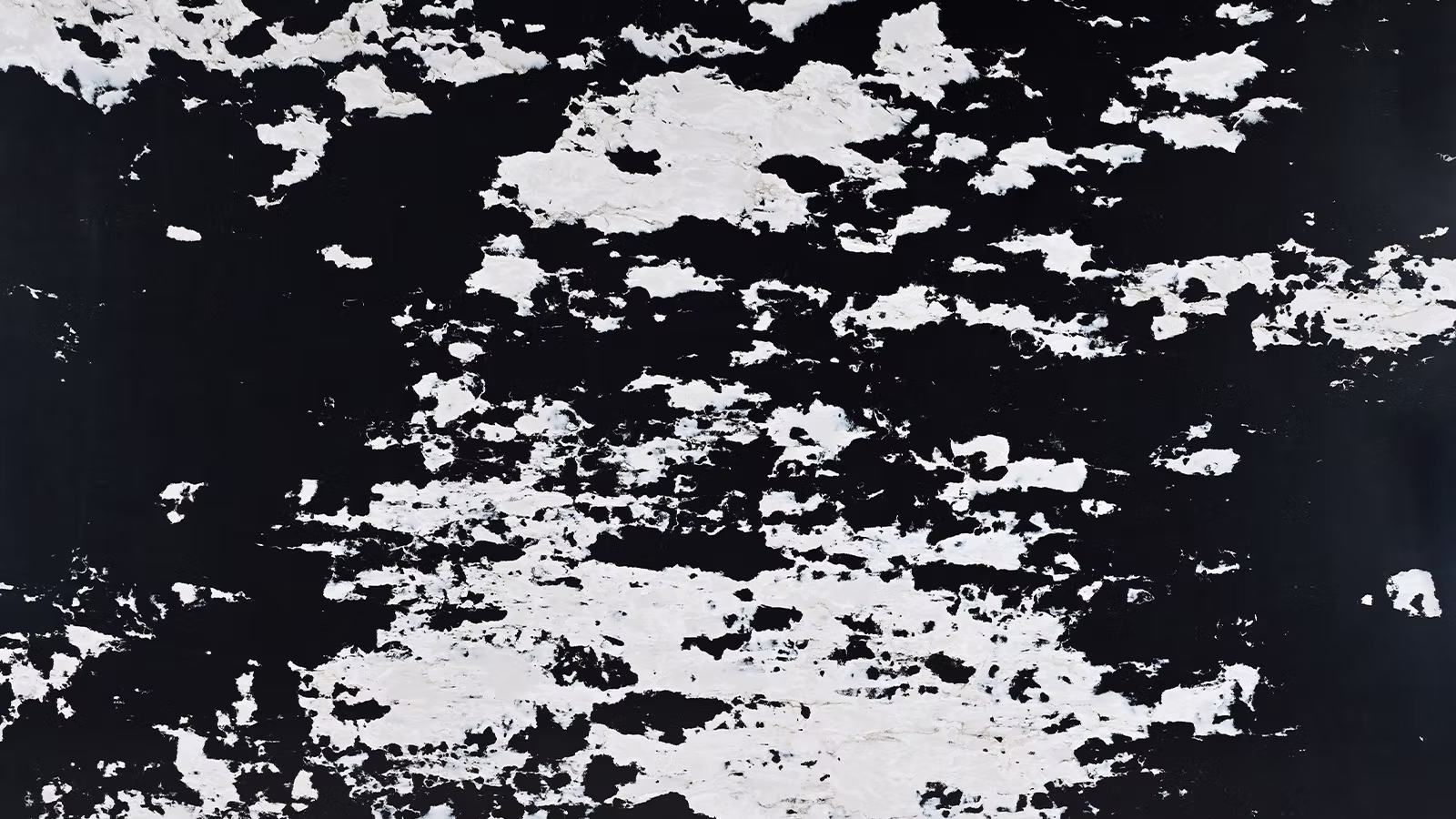 Marea Oscura 2-min